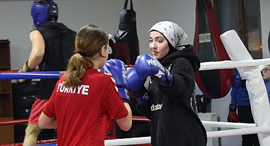 Kartepe Belediyesi Kış Spor Okulları ile Çocuklar Sporla Büyüyor