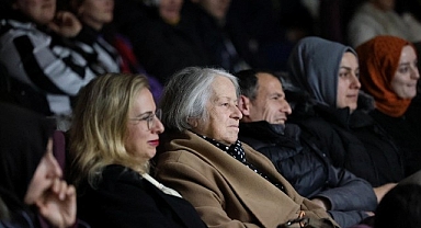 Kartepe’de Tiyatro Şöleni