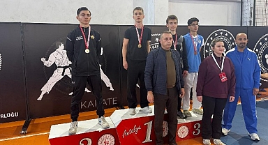 Kemer Belediyesi Karate takımından büyük başarı