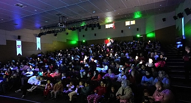 Sömestirde Maltepeli Çocuklara “Çizgi Film Tadında Tiyatro”