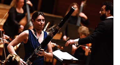 Sophie Dervaux, İzmirli müzikseverleri büyüledi