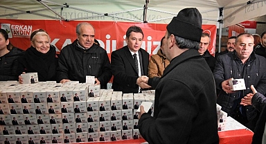 Başkan Aydın, Berat Kandili’nde Vatandaşlarla Buluştu