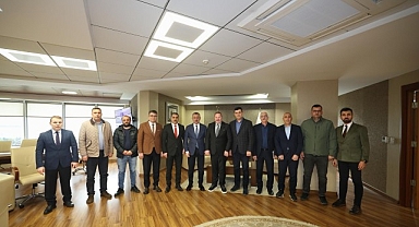 Başkan Büyükakın’ın yoğun ziyaretçi trafiği