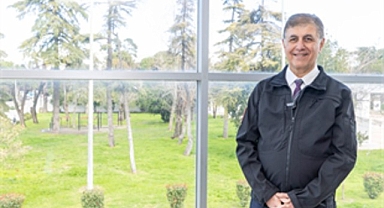 Başkan Tugay’dan Kültürpark’a yeni kütüphane müjdesi