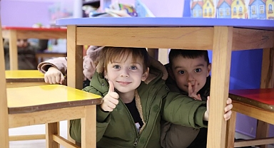 Bayrampaşa’da miniklerle deprem tatbikatı