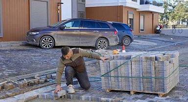Burhaniye Belediyesi Fen İşleri Müdürlüğü Çalışmalarını Aralıksız Sürdürüyor