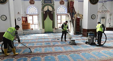 Burhaniye Belediyesi Ramazan Ayı’nda Dayanışmayı Büyütüyor