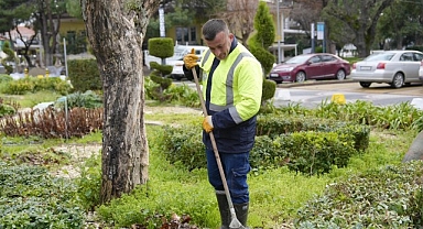 Burhaniye’de Park ve Yeşil Alanlar Yenileniyor