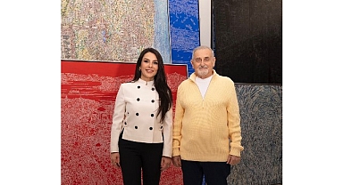 Devrim Erbil’in sanat yolculuğu beyaz perdede: SM Sanat katkılarıyla hayata geçen “Devrim Erbil: Gökyüzü Öyle Maviydi Ki” izleyiciyle buluşuyor