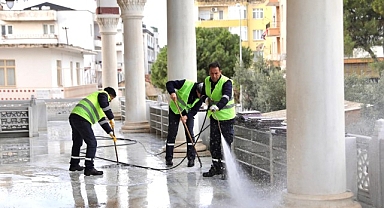 Didim’deki Camilerde Ramazan Öncesi Temizlik Çalışmaları Yoğunlaştırıldı