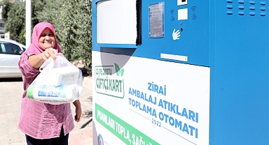 Finikeli kadınlara ‘Çevre Dostu Çiftçi Kart’ tanıtıldı