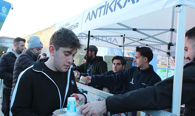 Gebze’de gönüller Ramazan çadırında birleşiyor