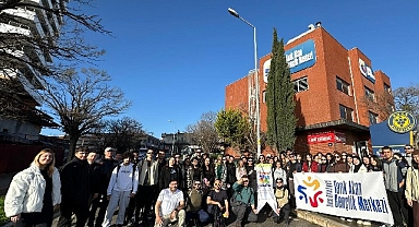 Gençler hem yürüdü hem sosyalleşti