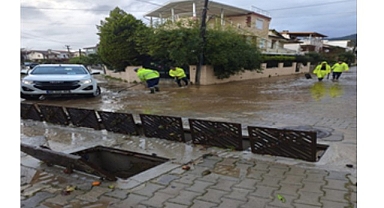 İzmir’de ekipler 24 saat görevde