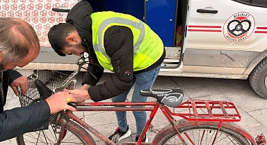Konya Büyükşehir “Dünya Kışın İşe Bisikletle Gitme Günü” Kapsamında Etkinlikler Düzenliyor