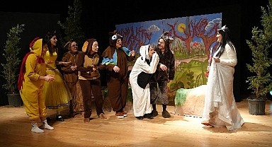 Masal Dünyası minik izleyicilerle buluştu