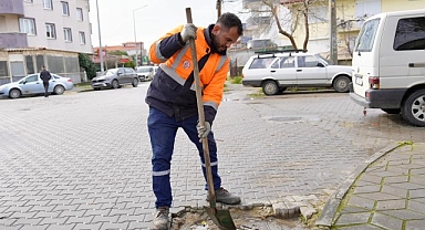 Temizlik İşleri Ekipleri 7/24 Sahada