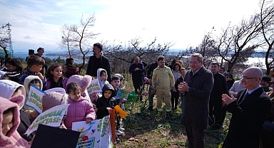 Ayvalık’ta Geleceğe Nefes: 150 Fıstık Çamı Toprakla Buluştu