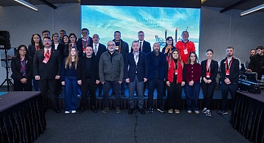 Başkan Büyükakın uluslararası gazetecilerle bir araya geldi