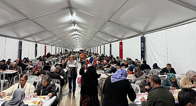 Başkan Çerçioğlu Binlerce Vatandaşı Her Gün İftar Sofralarında Buluşturmayı Sürdürüyor