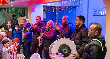 Başkan Eşki Makedonya göçmenlerinin iftar sofrasına konuk oldu