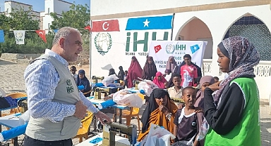 Başkan Sandıkçı'dan Somali'de Gönül Köprüsü