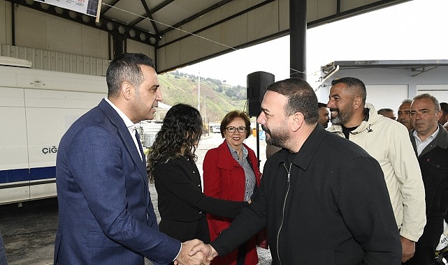 Başkan Yıldız’dan Personelle Bayramlaşma