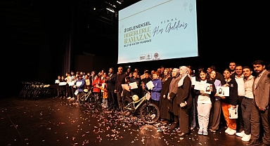 Bilgehanelerin “5. Değerlerle Ramazan Bilgi ve Kültür Yarışması” Finali Büyük Heyecana Sahne Oldu