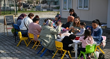 Bornovalı miniklere “Çim Adam Atölyesi”