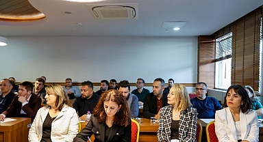  Büyükşehir Belediyesi Erişilebilirlik seferberliği toplantısı düzenledi