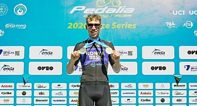 Büyükşehir Belediyespor Bisiklet Takımı Sporcusu Mustafa Tarakçı’dan Çifte Şampiyonluk