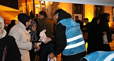 Büyükşehir’den kandil simidi ikramı