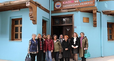 Dayanışma Merkezi’nde Kadın Hakları Konuşuldu