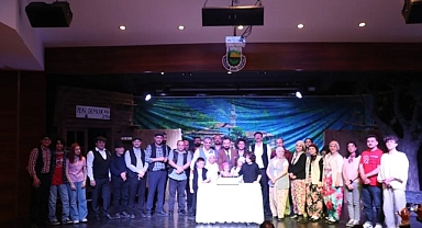 Dünya Tiyatrolar Günü “Komşu Köyün Delisi” İle Kutlandı