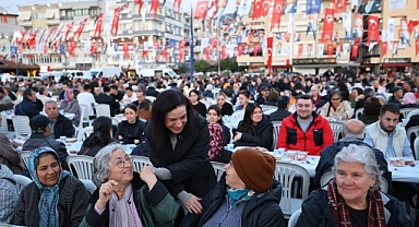 Efes Selçuk’ta İftar Sofrası Dayanışma ile Kuruldu