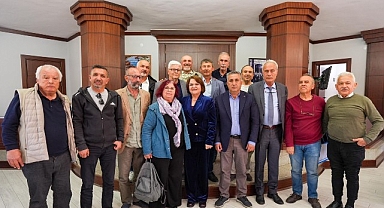 Fevzipaşa Mahallesi Heyeti Başkan Hatice Gençay’la Buluştu