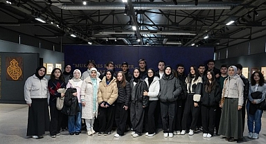 Gençler, “Mukaddes Emanetlere” sahip çıkıyor