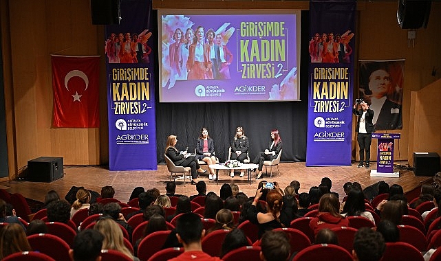 Girişimde Kadın Zirvesi’nin ikincisi düzenlendi 
