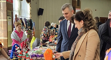 Gölcük’te İlmek İlmek Sanat: 2. Geleneksel Örgü Şöleni Başlıyor