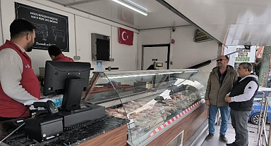 Halk Et Mobil Satış Tırı’na ilçelerde yoğun ilgi 
