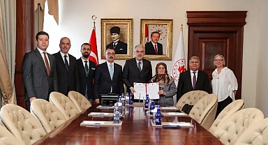 İnegöl’e Yeni Sağlık Merkezi İçin İmzalar Atıldı