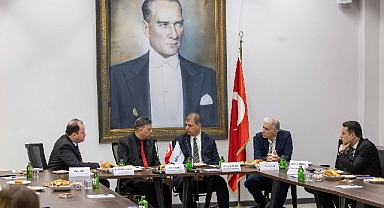 İzmir’de geri dönüşüm atağı evlerden sanayiye yayılıyor