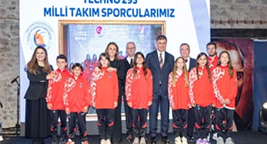 İzmir yelkende dünya sahnesinde