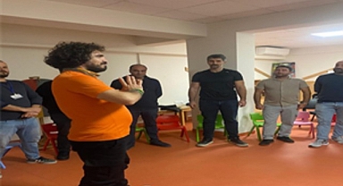 İzmirli babalar “yeni nesil babalığı” öğreniyor