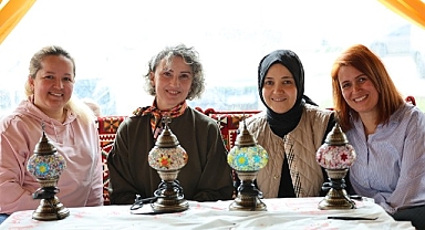 Kartepe Kent Meydanı’nda Sanat Rüzgarı