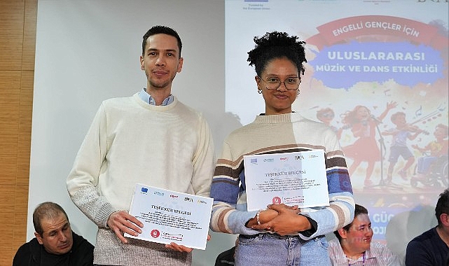 Keçiören’de 'Sese Güç Ver' Projesiyle Engeller Sanatla Aşıldı