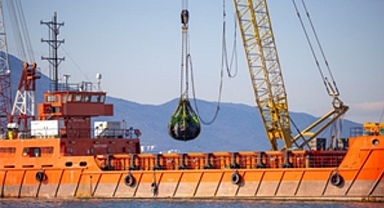 Körfez’den 1 milyon ton çamur çıkarıldı