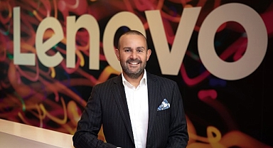 Lenovo, yapay zekayı David Beckham ile sahaya taşıyor