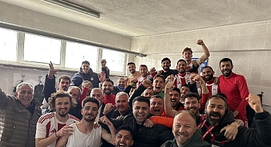 Liderden Deplasman Zaferi