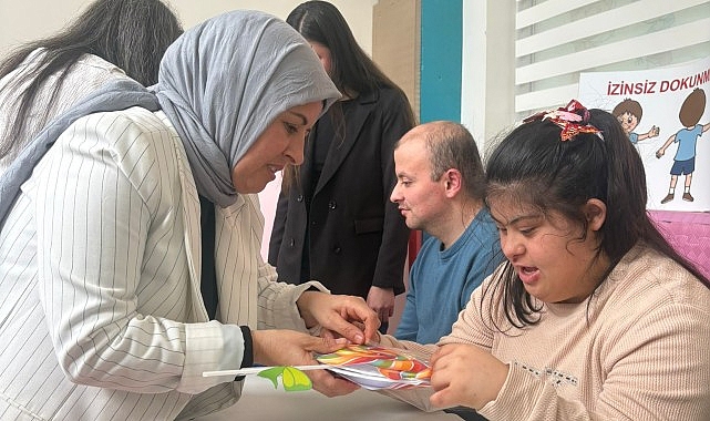 Menderes’te artı 1 farkındalık etkinliği